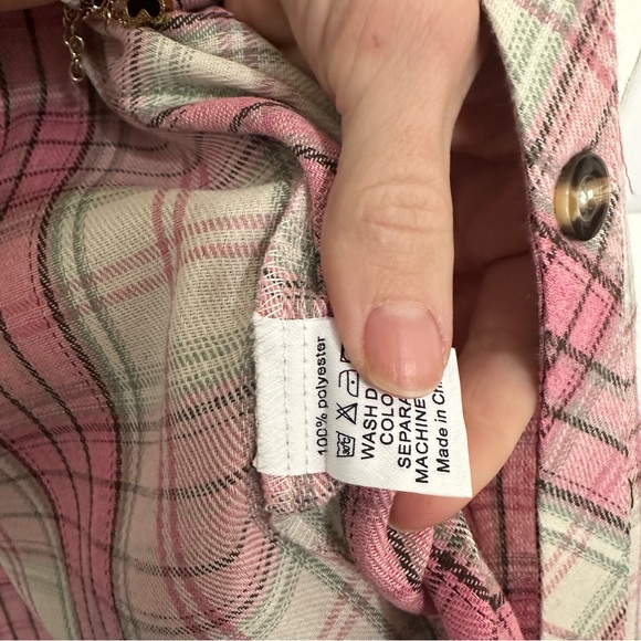 Pink Plaid Flannel XL Button Down Blouse Women’s Like New - Picture 5 of 7